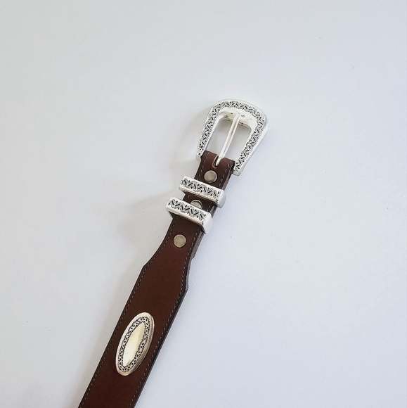 Brighton Taper Brown Leather Ornament Belt Women's Size 28 - Picture 5 of 7